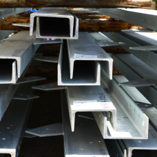 Швеллер алюминиевый 10x10x1.5 мм 4 м АД31