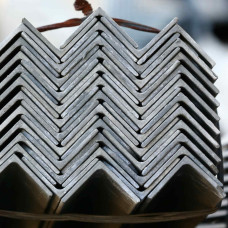 Уголок горячекатаный 50x50x5 мм